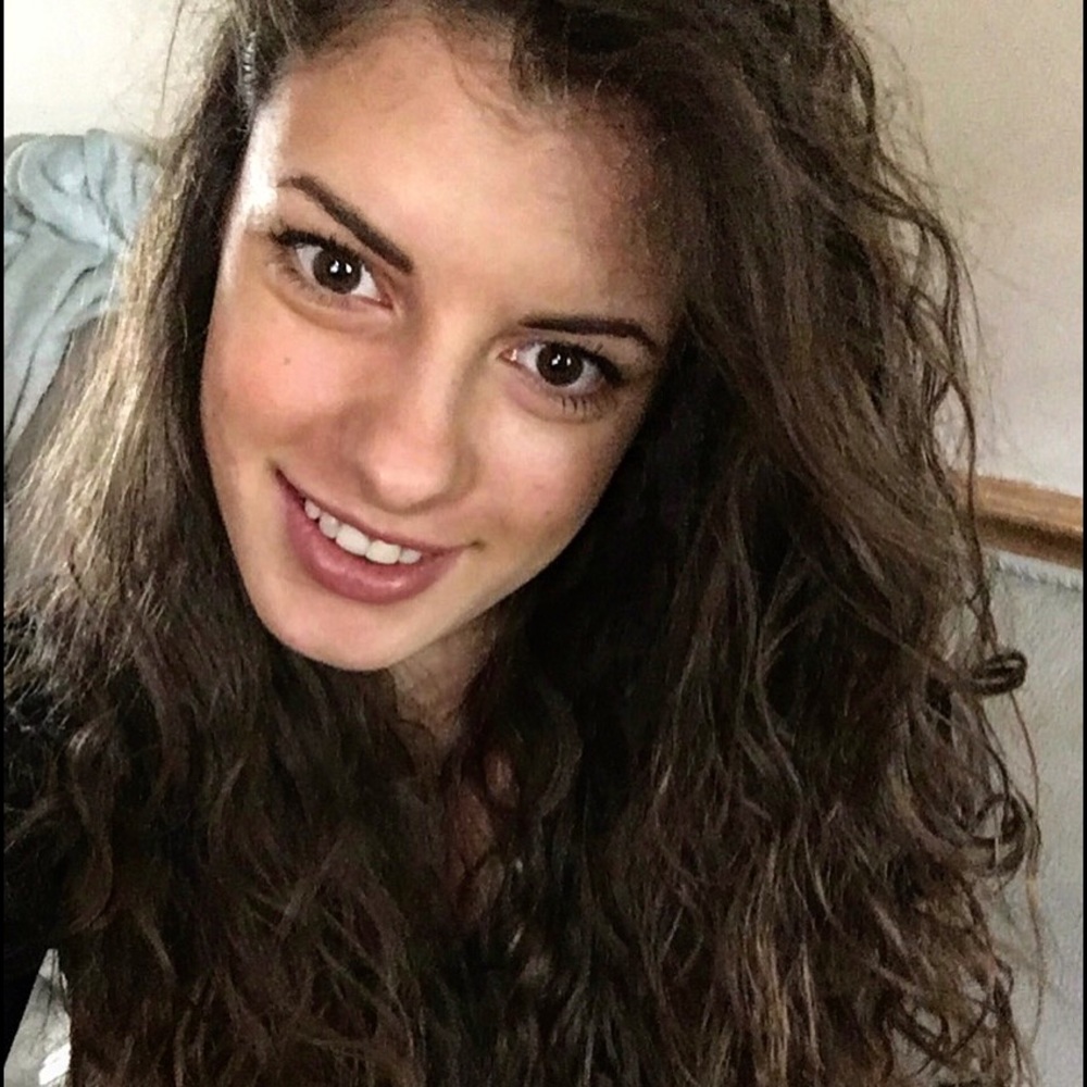 Meet your Posher, Jovana