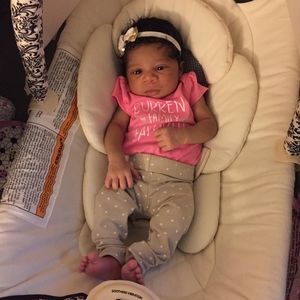 Meet your Posher, Davina