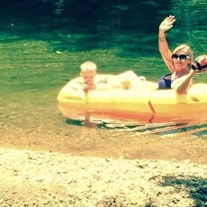 Meet your Posher, Jerrye