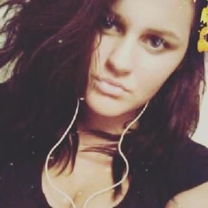 Meet your Posher, Jillian