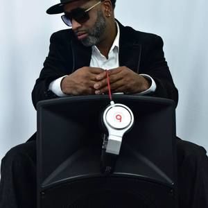 Meet your Posher, Barry