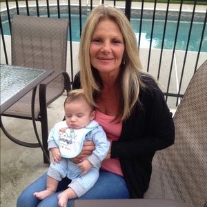 Meet your Posher, Debi