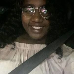 Meet your Posher, Amber