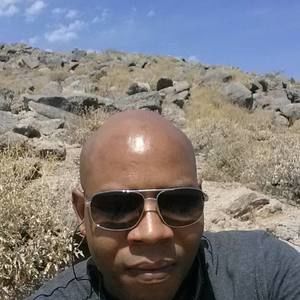 Meet your Posher, Omar