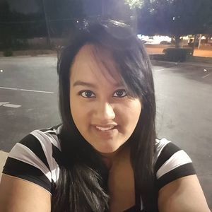 Meet your Posher, Elvia