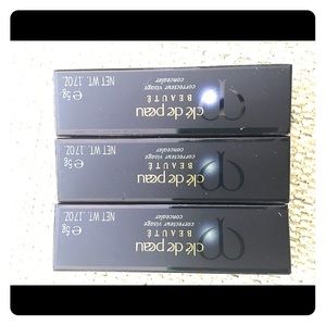 Cle de Peau Beaute Concealer ONLY Beige color