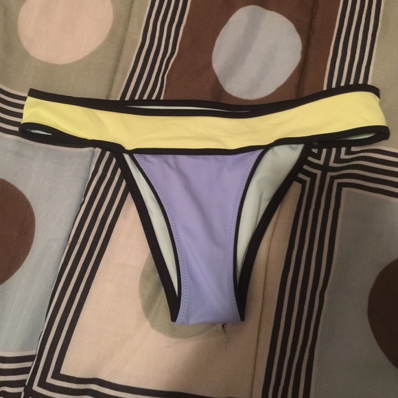 💘Victoria's Secret bikini bottoms💘