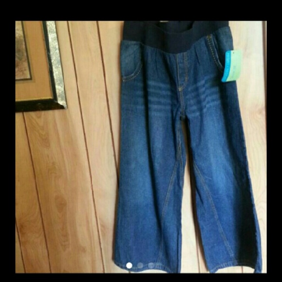Motherhood Capri jeans