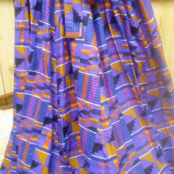 Skirt - Picture 2 of 2