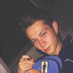 Meet your Posher, Connor