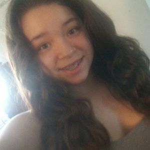 Meet your Posher, Hailey