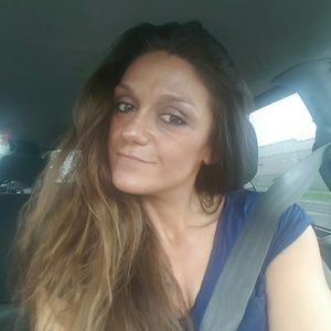 Meet your Posher, Joette