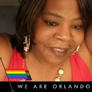 Meet your Posher, Peachesi