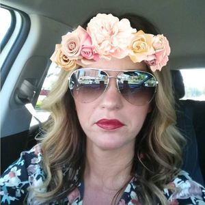 Meet your Posher, Angie
