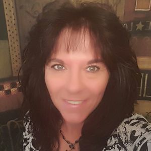 Meet your Posher, Gaylann