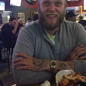 Meet your Posher, Jonathan