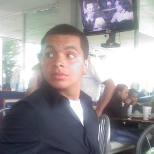 Meet your Posher, Elias