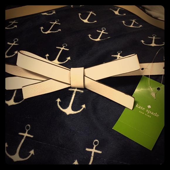 NWT Kate Spade White Bow Belt (L)