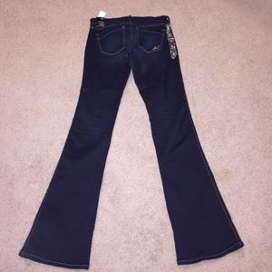 Brand new Express  barely boot cut jeans sz 6