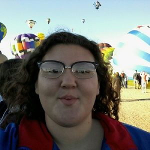 Meet your Posher, Victoria