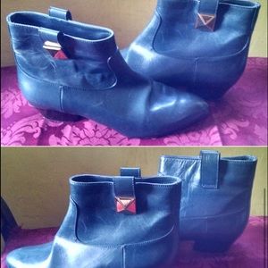 Marc Jacobs Sandy Lissotto ankle boots!