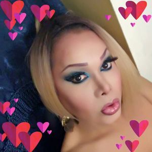 Meet your Posher, Luisa