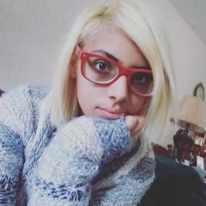 Meet your Posher, Marina