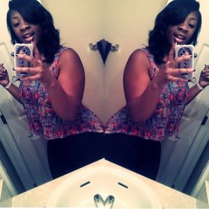 Meet your Posher, Ashley