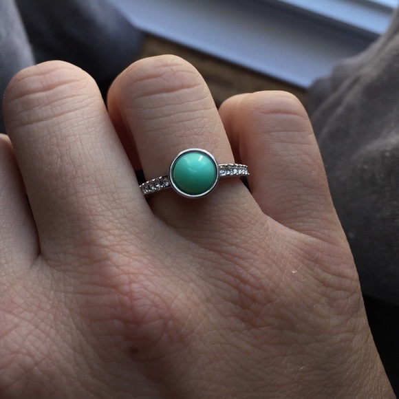 Turquoise ring - Picture 1 of 3