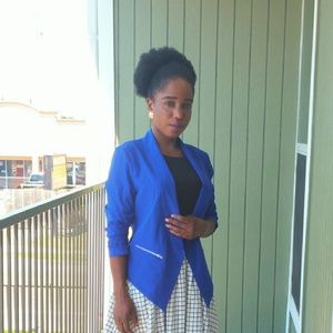 Meet your Posher, Mamie