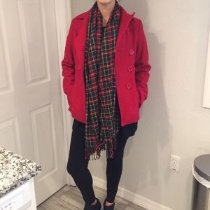 Red Coat ❤️ GUESS