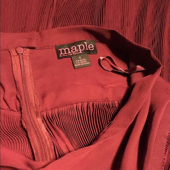 Pleats Abounding Maxi Skirt - Picture 4 of 4