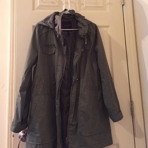 Green water resistant jacket