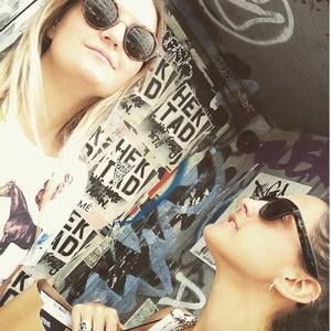 Meet your Posher, Pili