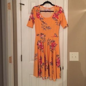 Lularoe Nicole dress NWOT