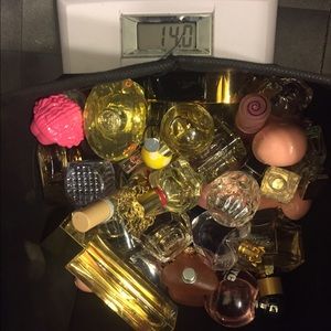 Perfumes for her 😍💝👑🎁🛍