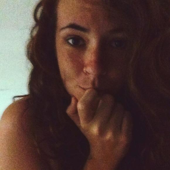 Meet your Posher, Julia - Picture 1 of 1