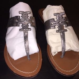 Tory burch sandals