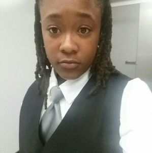 Meet your Posher, Tisha