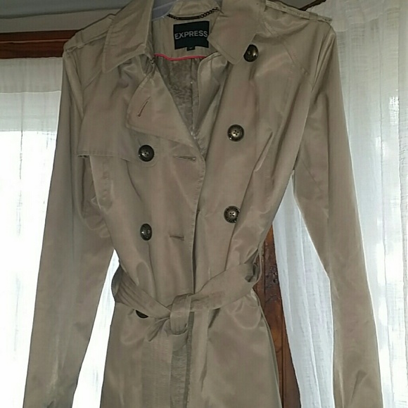 Express trench coat