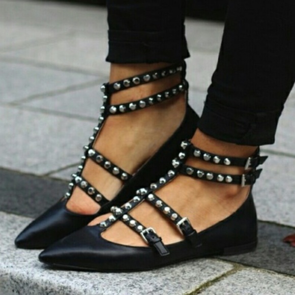 Zara strappy flats size 38.