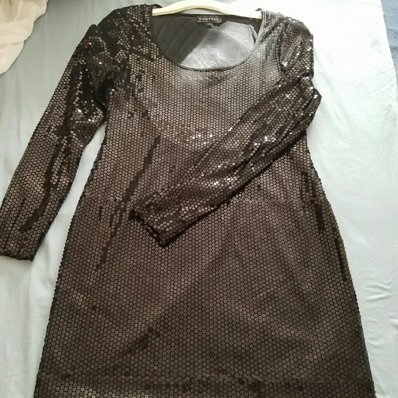 Little black dress - Picture 2 of 4