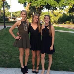 Meet your Posher, Briana