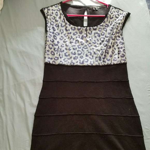 Sequin Leopard mini, nvr worn - Picture 1 of 1