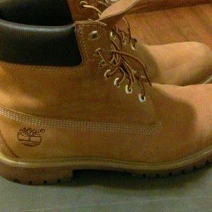 Boots (timbs)