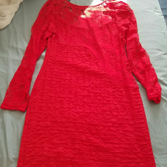 Red lace back dress - Picture 1 of 2
