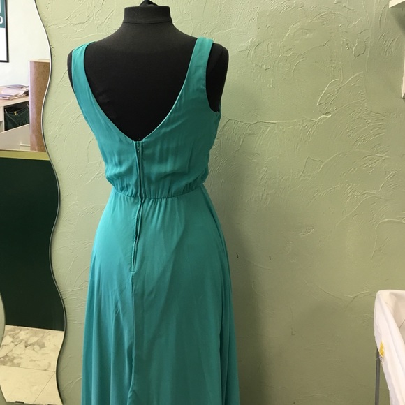 Dress - Picture 3 of 3