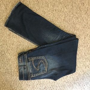 🔥On Sale🔥Silver dark denim jeans.