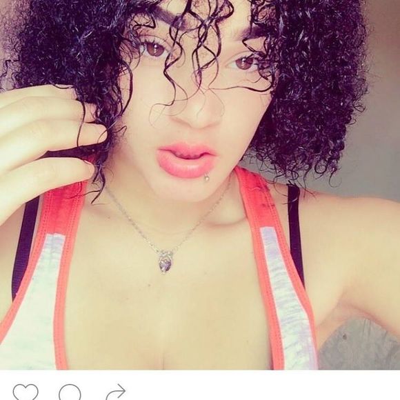 Meet your Posher, Angie - Picture 1 of 1