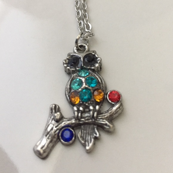 Multi Gemstone Owl Pendant Necklace New 18" Chain - Picture 3 of 3